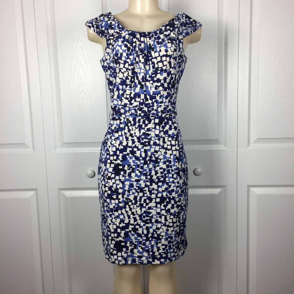  LIKE NEW - Super Cute Blue Belted Dress 